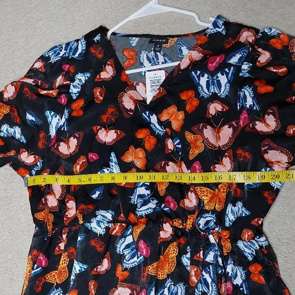 NWT Torrid Black Midi Brushed Charmeuse Butterfly Wrap Dress Sz 2X - Picture 12 of 16